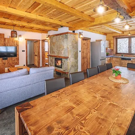 Liska Jasna * Liptovský Mikuláš